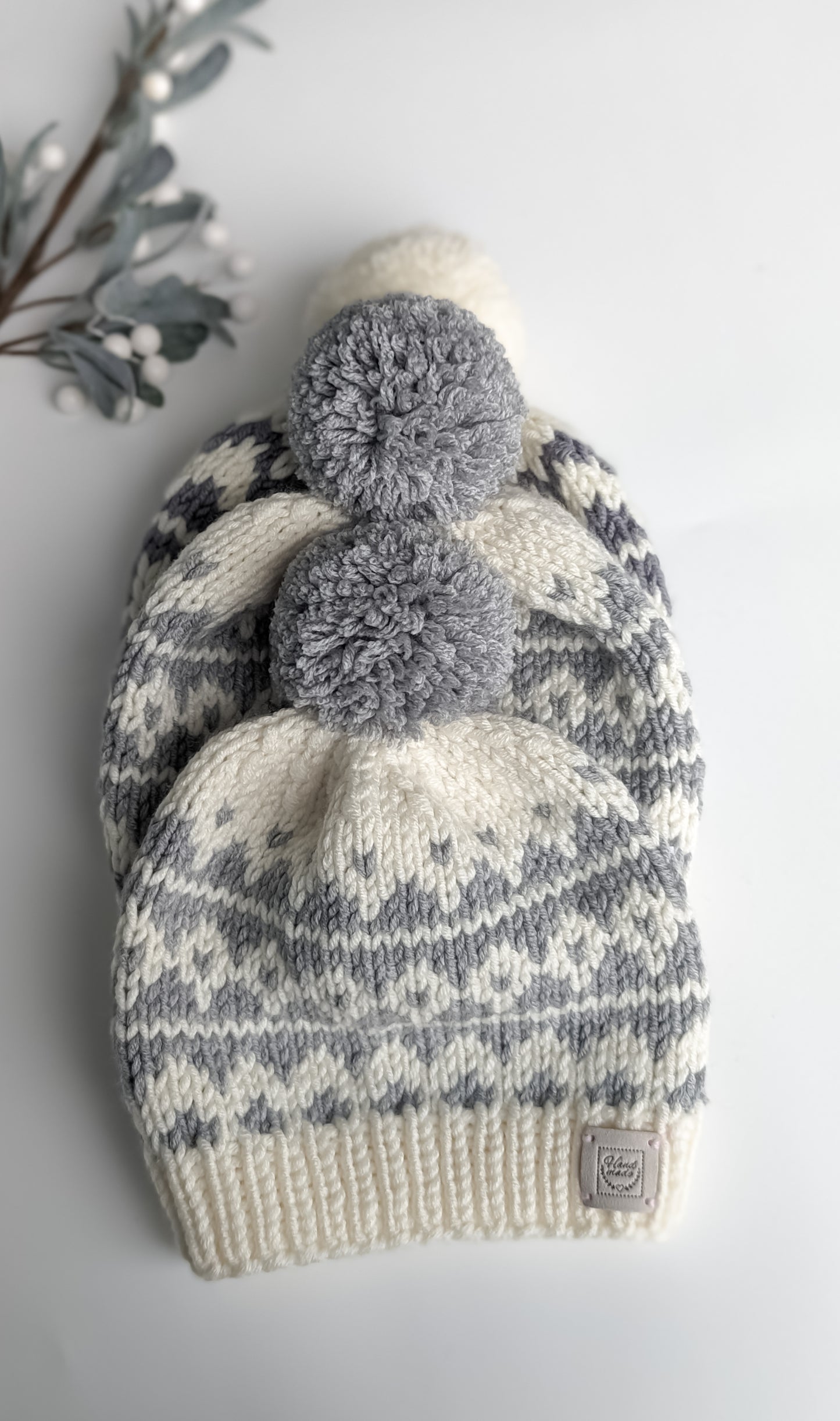 "Messy Head" Winter Hat | Size 1t-5t | White & Gray