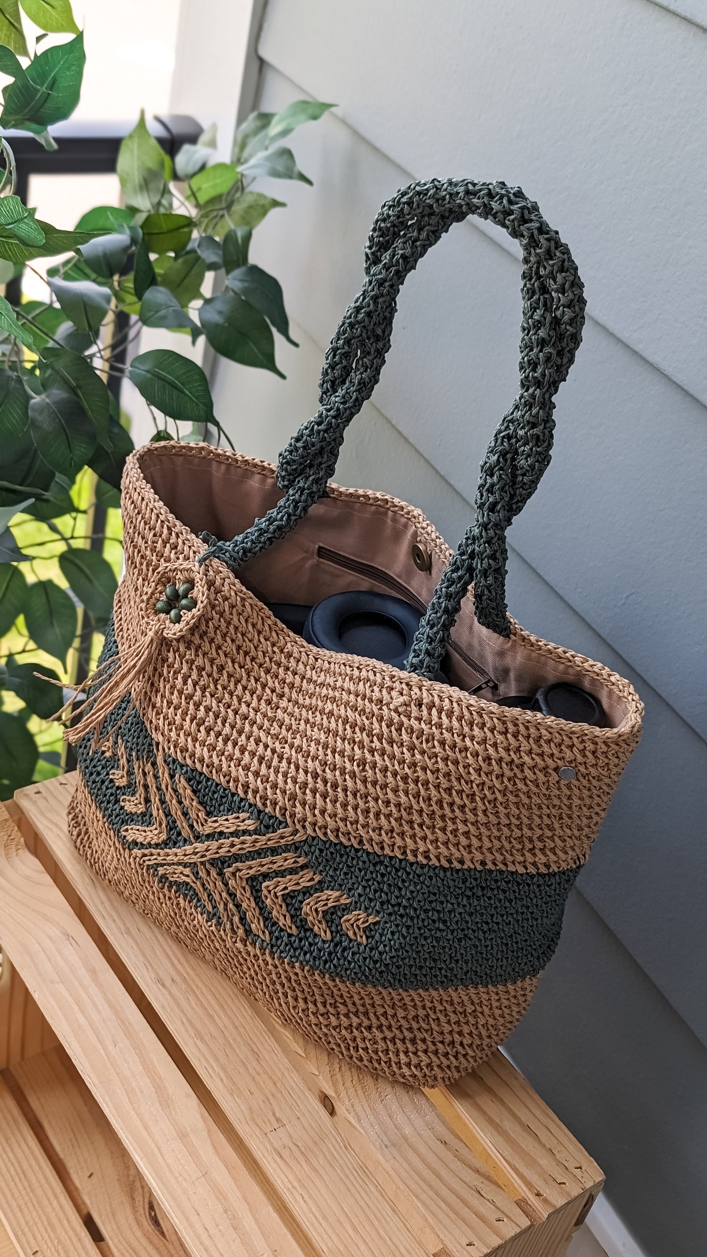 Seaside Serenity Tote | Crochet Handmade Beach Bag | Boho Crochet Bag with sewn detail